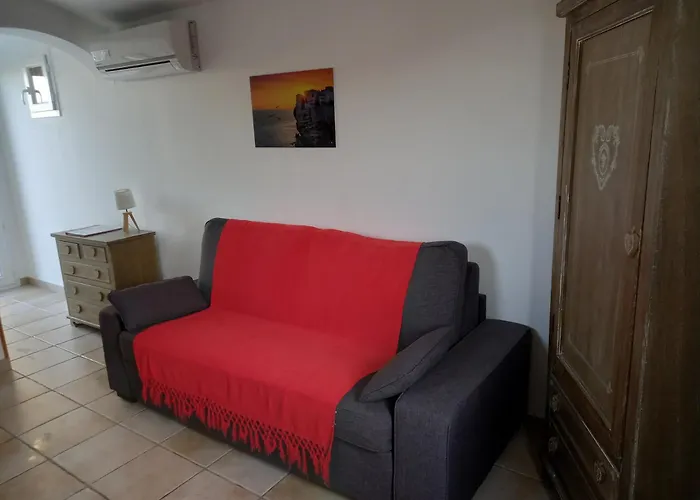 Mini 1 Pièce 19 M2 Pour 2 Personnes Piscine Partagée Climatisation *